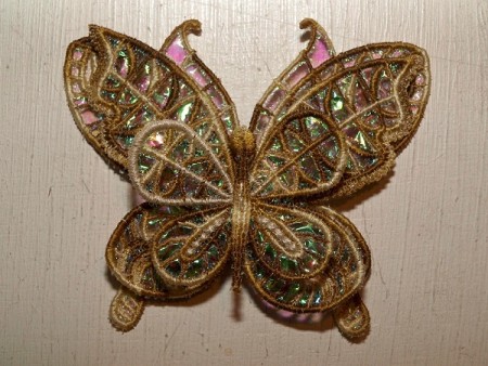 Maskinbroderet Sommerfugle Broche i 3 lag ( Broche 1 )